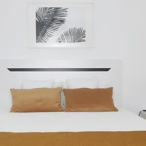 Sueste - Ideal As Suas Lagos